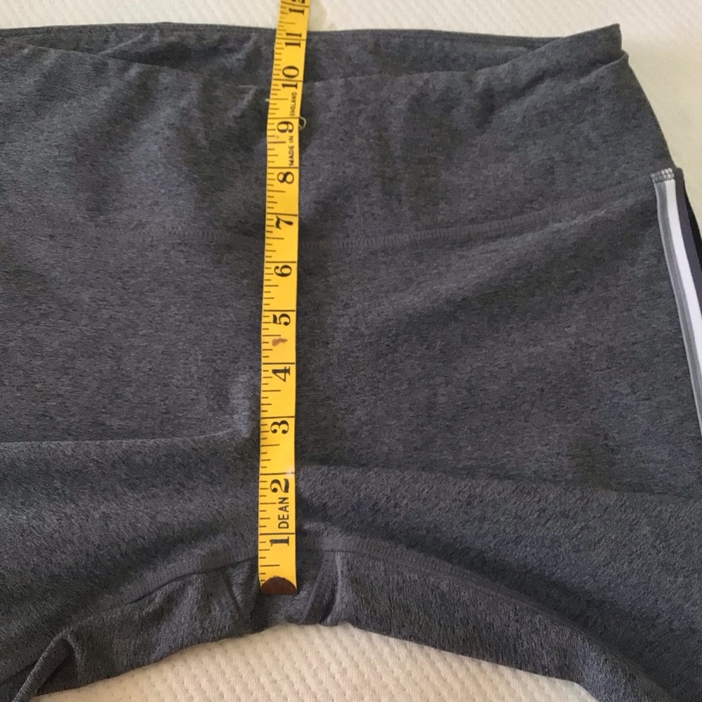 MPG Leggings Large Gray Stripe Athleisure Stretch Pants Sporty Yoga Workout - Picture 10 of 14